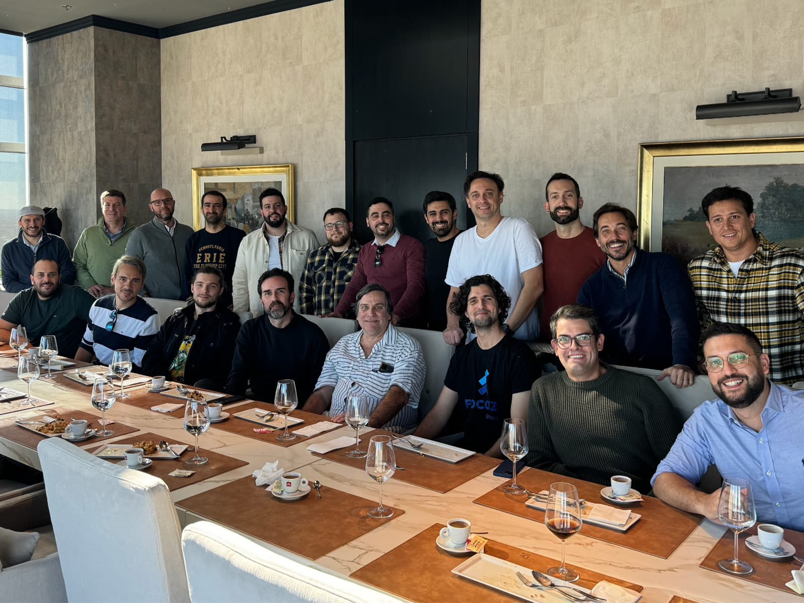 DOMOS grupos de lideres tech latinos reuniones